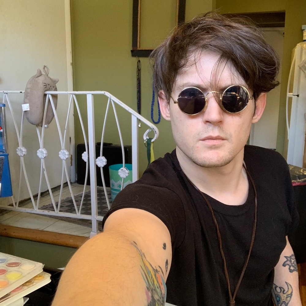 Meet your Posher, Adam
